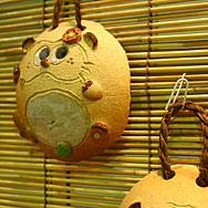 壁掛けたぬき[メス]