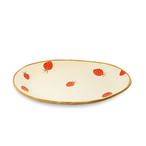 イチゴのパスタ皿