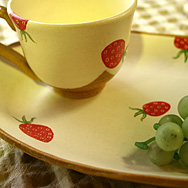 イチゴのマグカップ